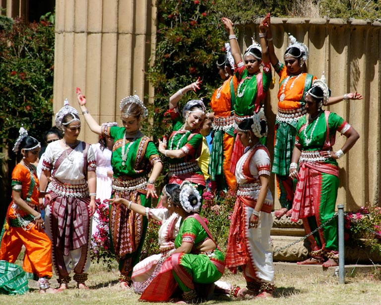 Divine Dancers